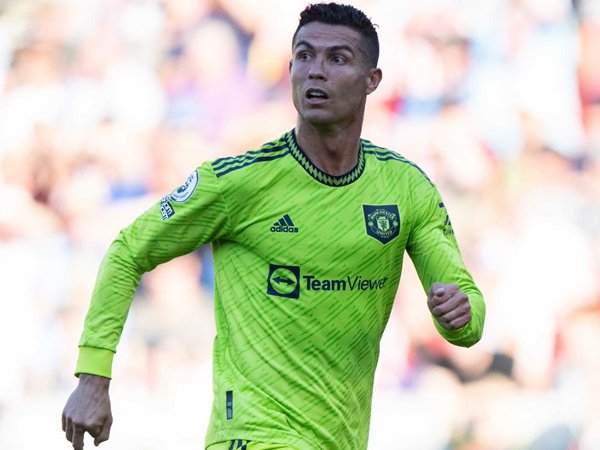 Tin Ngoại Hạng Anh 18/8: Nani nói lên tâm tư của Ronaldo ở MU