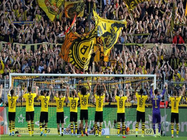 Dortmund đang viết nên cổ tích tại Cup C1