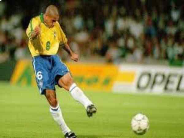 Thành tựu nổi bật của Roberto Carlos