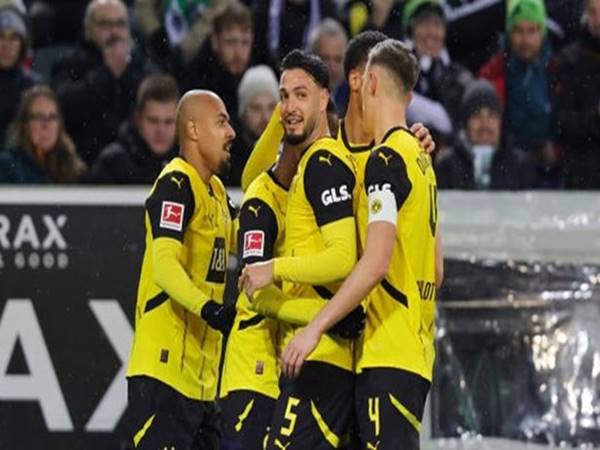 Tin CLB Dortmund: Trận hòa kịch tính với Monchengladbach