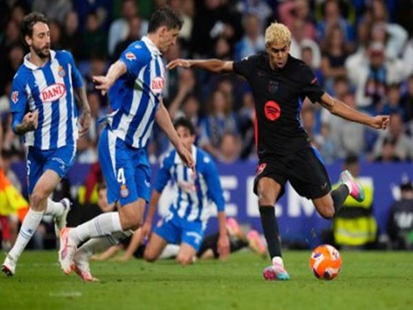 Hansi Flick: Dấu ấn chiến lược gia người Đức