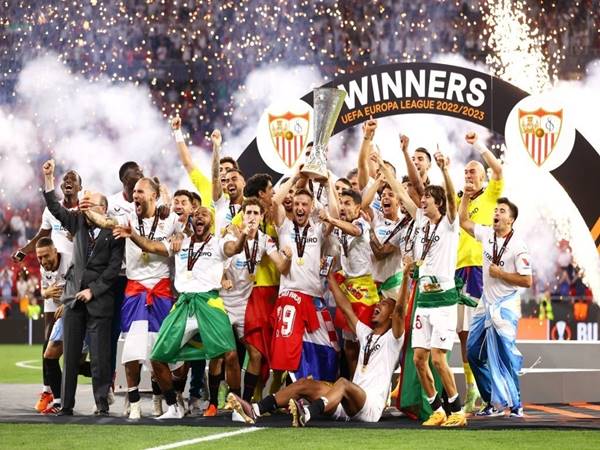 Số lần câu lạc bộ Sevilla vô địch C2 và hành trình chi tiết
