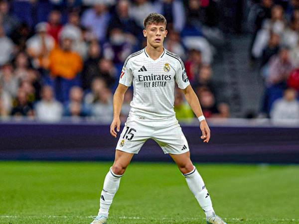 Những lý do khiến Arda Guler được săn đón