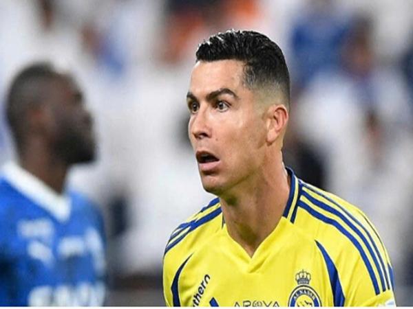 Tổng thu nhập của Ronaldo là bao nhiêu?