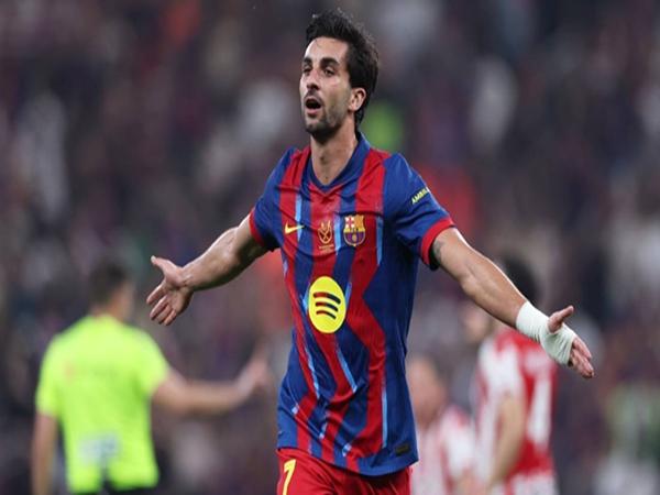 Mảnh ghép lý tưởng cho hàng thủ Barca