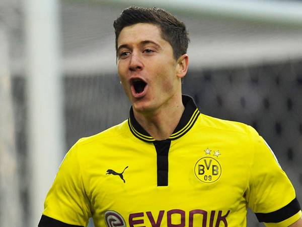 Top 5 tiền đạo Dortmund vĩ đại nhất lịch sử bóng đá