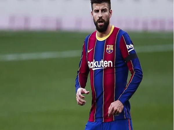 Tìm hiểu những hậu vệ Barca xuất sắc nhất trong lịch sử