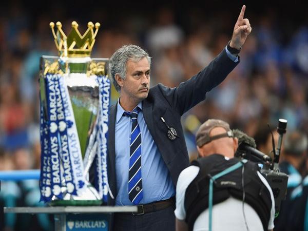 Tìm hiểu những huấn luyện viên Chelsea xuất sắc nhất
